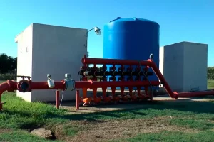 Instalación del sistema de riego por goteo subterráneo en el site experimental a cielo abierto de Córdoba.